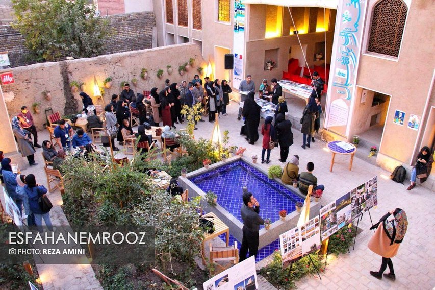 از بازآرت تا گالری داری