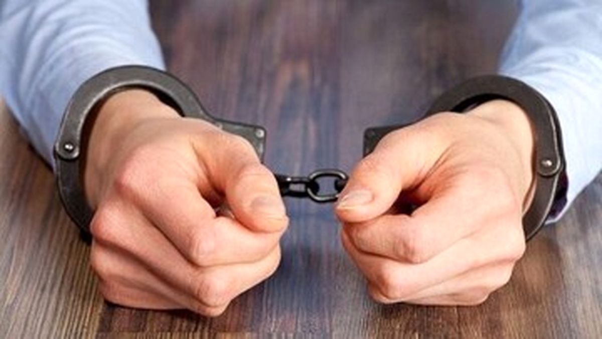 ارتباطی بین بازداشت بازیکنان فوتبال در مهمانی با رفتار منتقدانه آنها وجود دارد؟