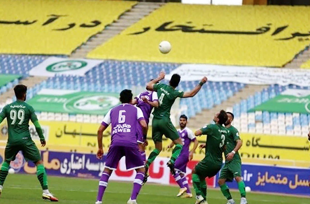 ذوب‌آهن به دنبال  پایانی خوش در نیم‌فصل