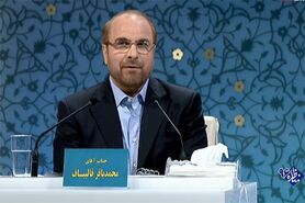 قالیباف کنار نمی رود