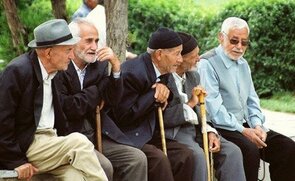 محرومیت یا مظلومیت؟     