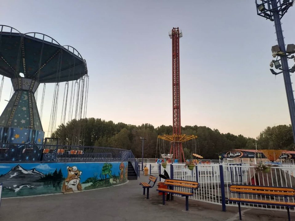 تجهیز و بهره برداری شهربازی ناژوان توسط شرکت خصوصی انجام می شود