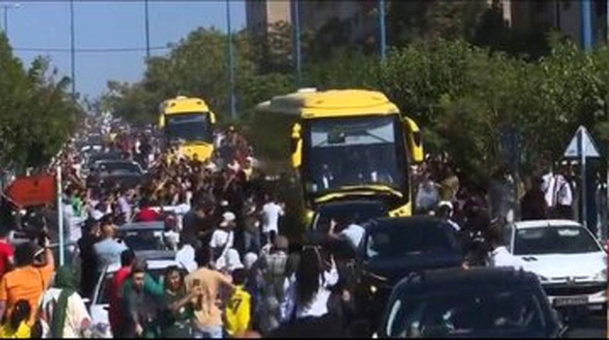 عکس| کری‌خوانی النصر برای الاتحاد با هواداران ایرانی