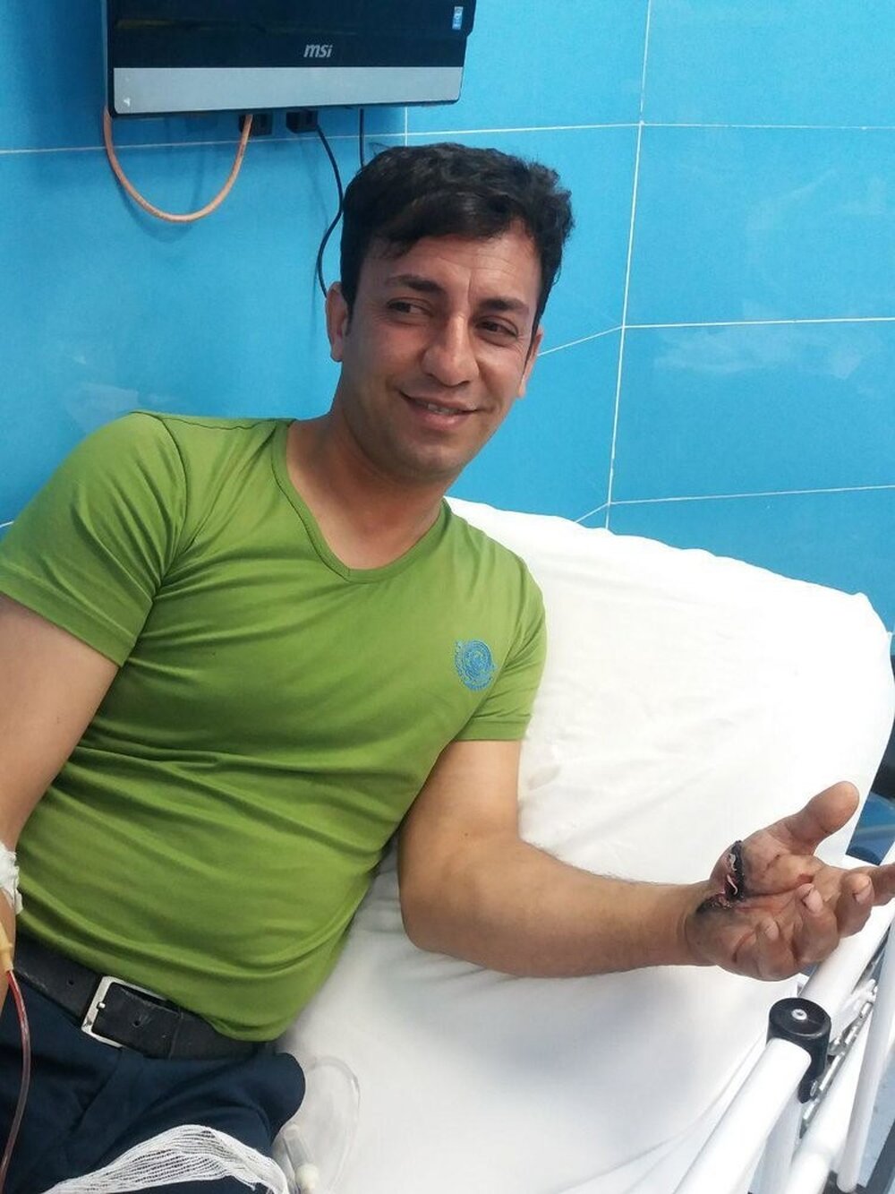 نجات کودک پنج ساله توسط  آتش نشان اصفهانی