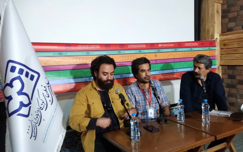 «خیابان ملک»، تلنگری برای گذر از روزمرگی‌ها است