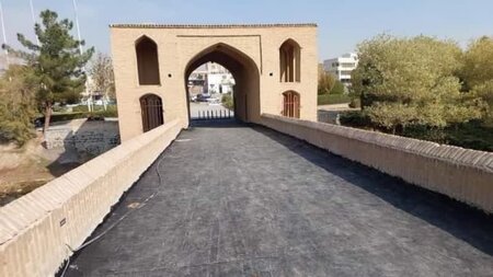 واکنش شهرداری به عایق‌کاری پل شهرستان: دخالتی نداریم