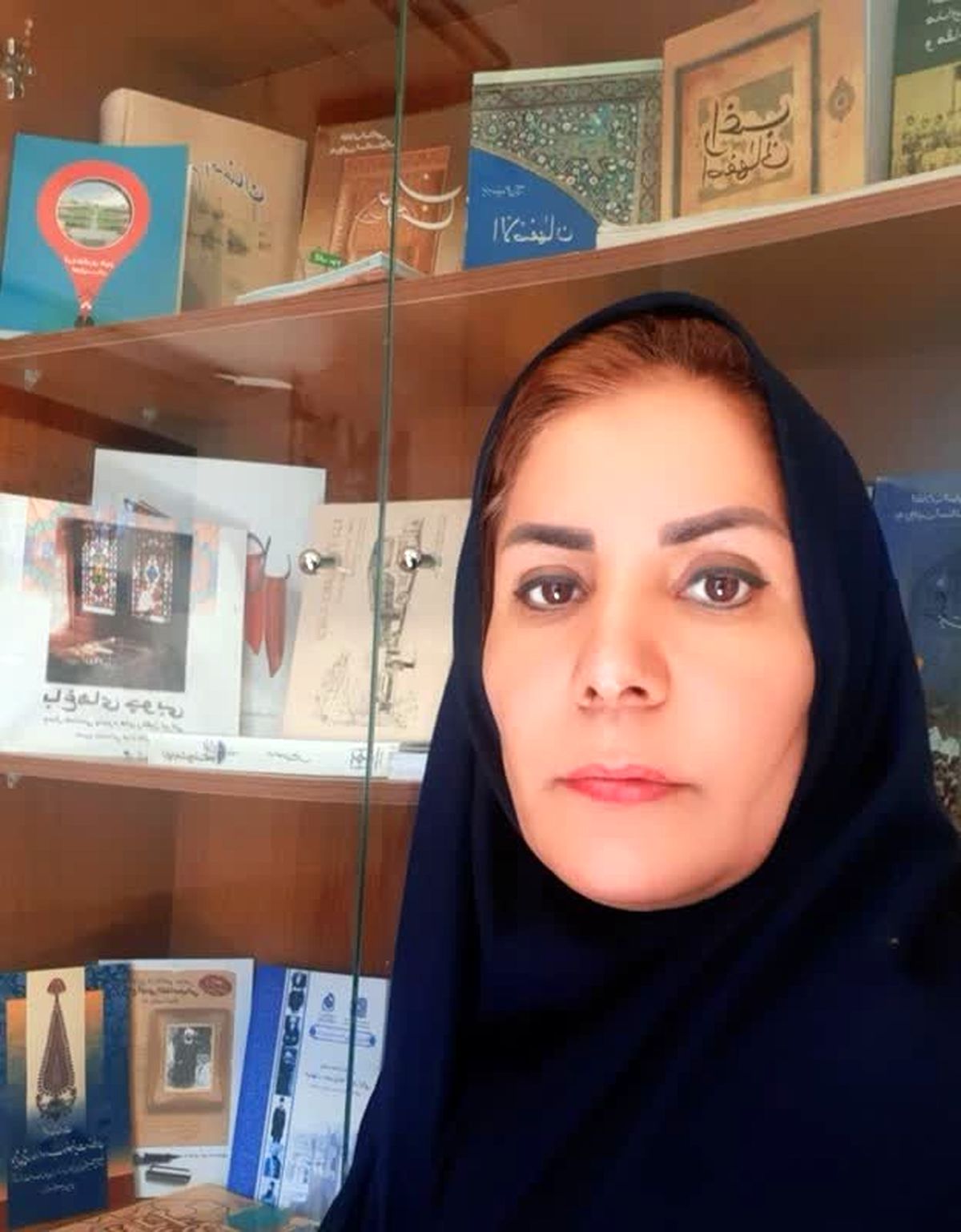 شاعری که او را «خلّاق المعانی» لقب داده‌اند