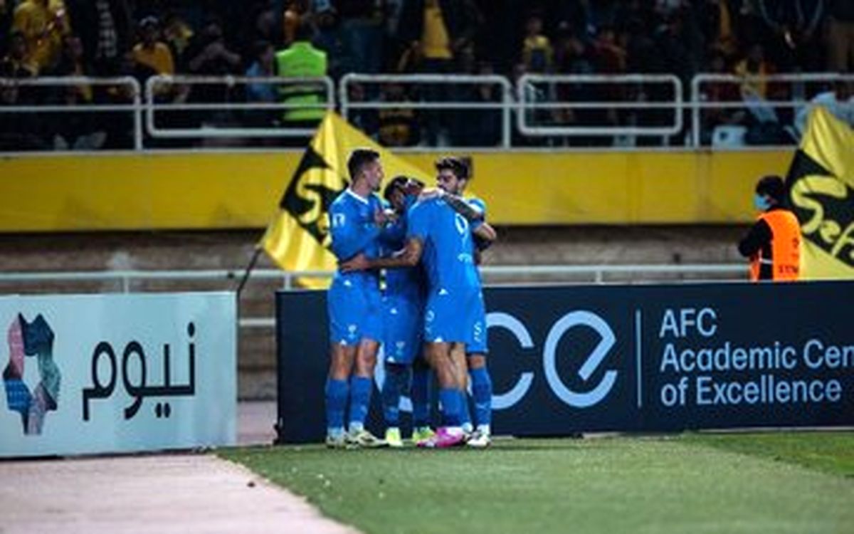 شوک به سپاهان ۱۰ نفره؛ بازگشت ۳ گله الهلال در اصفهان