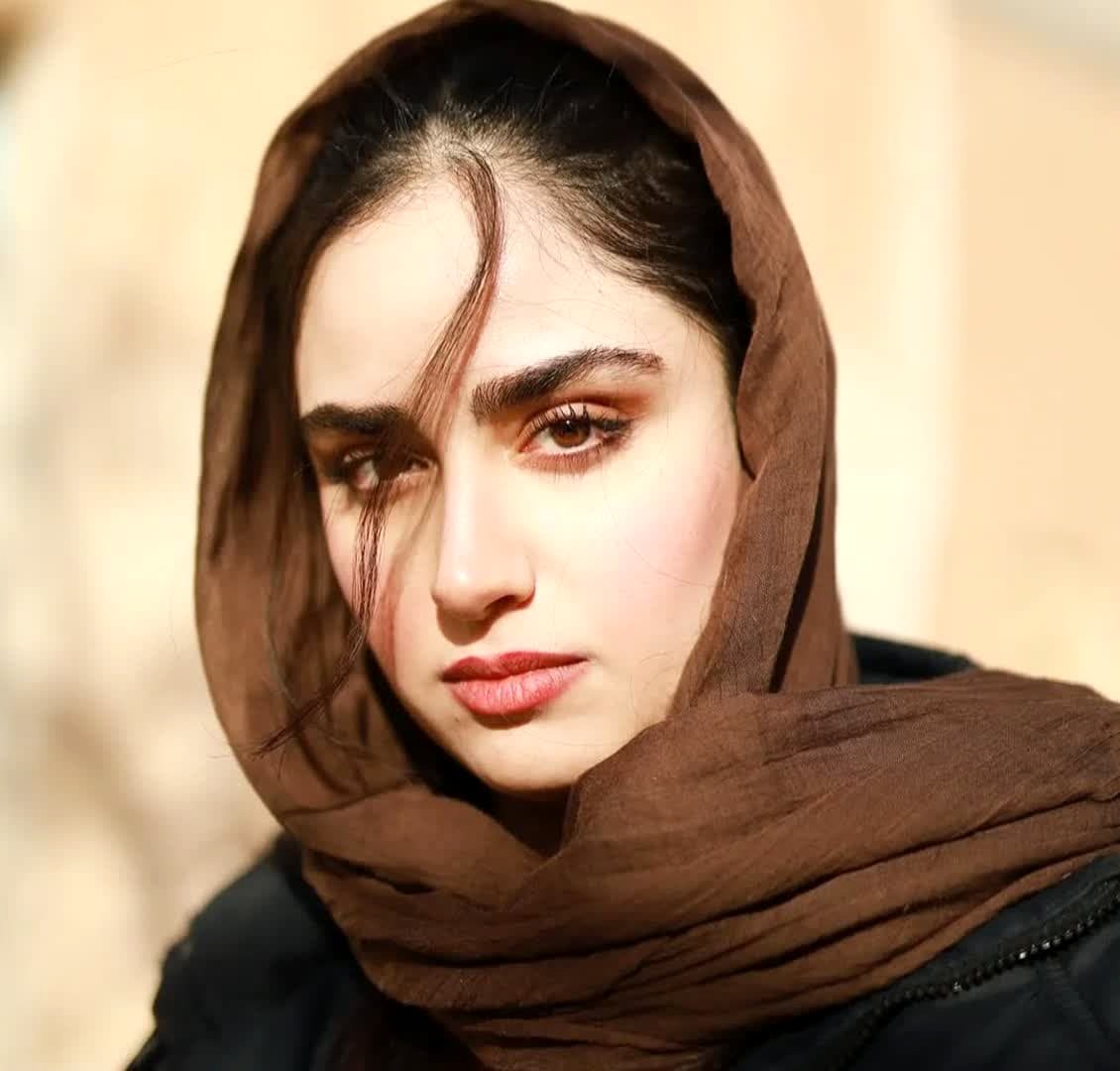 بیوگرافی هانیه غلامی | عکس‌ها، همسر، فیلم‌ها و همه چیز درباره بازیگر سریال یزدان