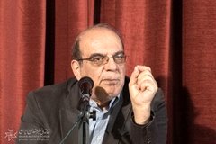 عباس عبدی: مخالف تحریم انتخابات هستم اما مشارکت به هرقیمت هم مفید نیست/مجلسی که رهبرد و برنامه ندارد به چه درد می خورد؟