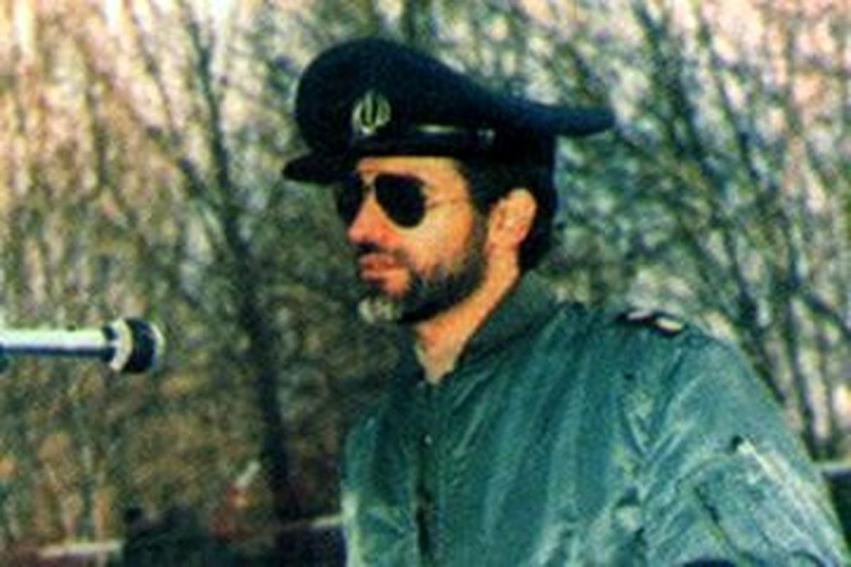 جنگندههای بعثی هواپیمای مسافربری را هدف گرفتند/ یک آرزو بیشتر نداشت، آن هم شهادت در آسمانها!