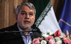 آمادگی داریم کلید نمایشگاه کتاب را به صنوف بدهیم