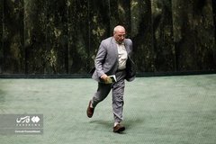 تصاویری از حال و هوای صحن مجلس بعد از انتخابات