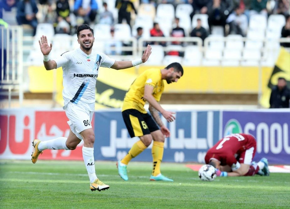 حفره‌هایی که پر نمی‌شوند