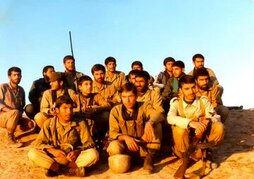 عکسی از یک سفره هفت سین متفاوت و جنگی