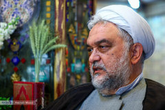 ناهارهای سه نفره مشایی، احمدی نژاد و بقایی به روایت امیری فر/چه کسی به احمدی نژاد گفت نوار مرتضوی را پخش نکند؟