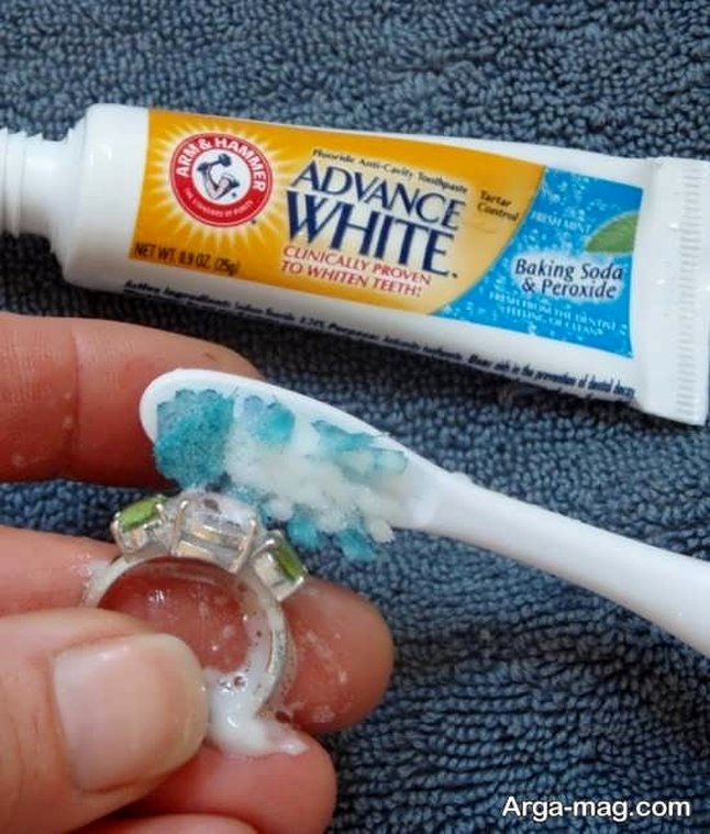 تمیز کردن انگشتر نقره با چند روش خانگی و عالی