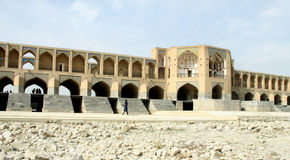 شکسته‌شدن سد آلودگی شدید در اصفهان! سامانه ناپایدار جوی، هوا را نجات داد