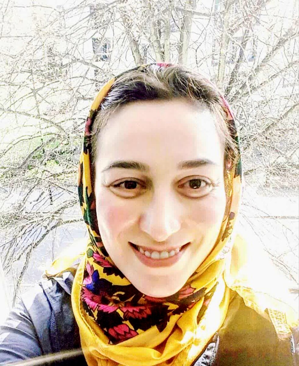 بیوگرافی و عکس های فلامک جنیدی از بازیگری تا نویسندگی