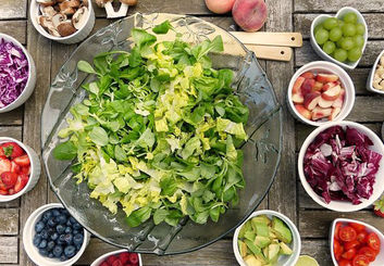 رمز بقا در روزهای سمی شهر: فرمول نجات ۷ مرحله‌ای تغذیه و زندگی هوشمندانه در هوای آلوده