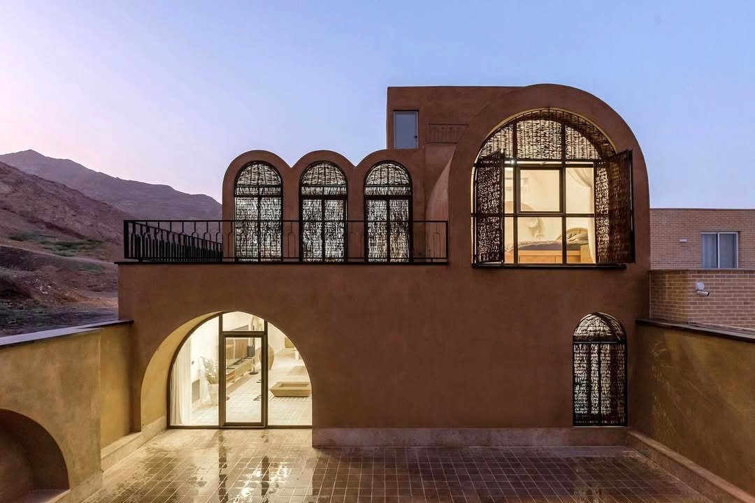 معماری گمشده فلات مرکزی ایران 