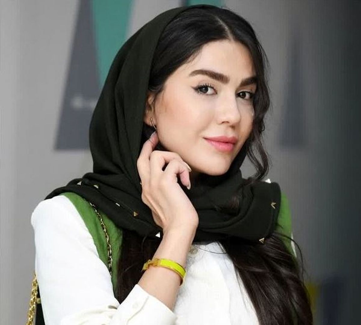بیوگرافی آزاده زارعی | از «آوای باران» تا درخشش در «جزر و مد»