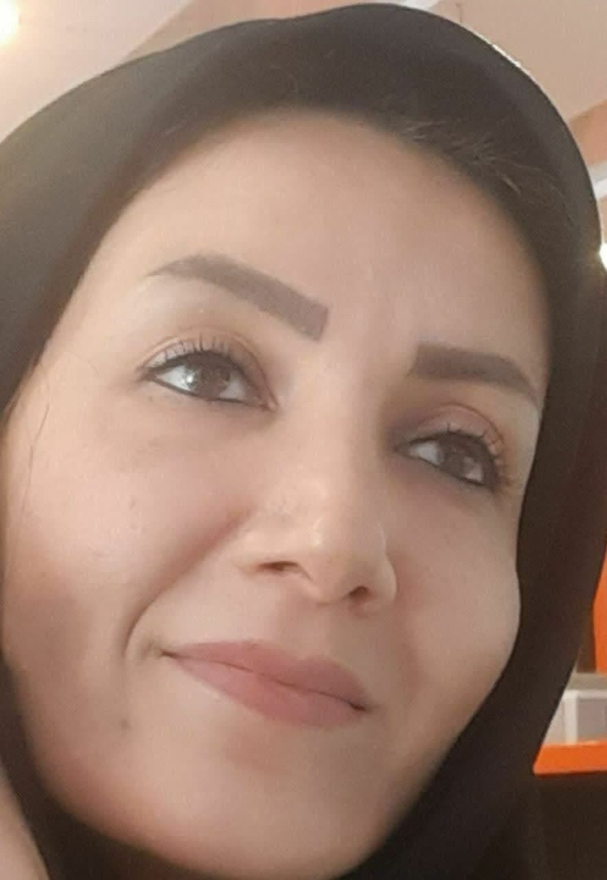 نفیسه زمانی نژاد