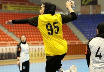 پایان نوار شکست‌ناپذیری بانوان سپاهان اصفهان؛ نفت و گاز صدرنشین را زمین‌گیر کرد