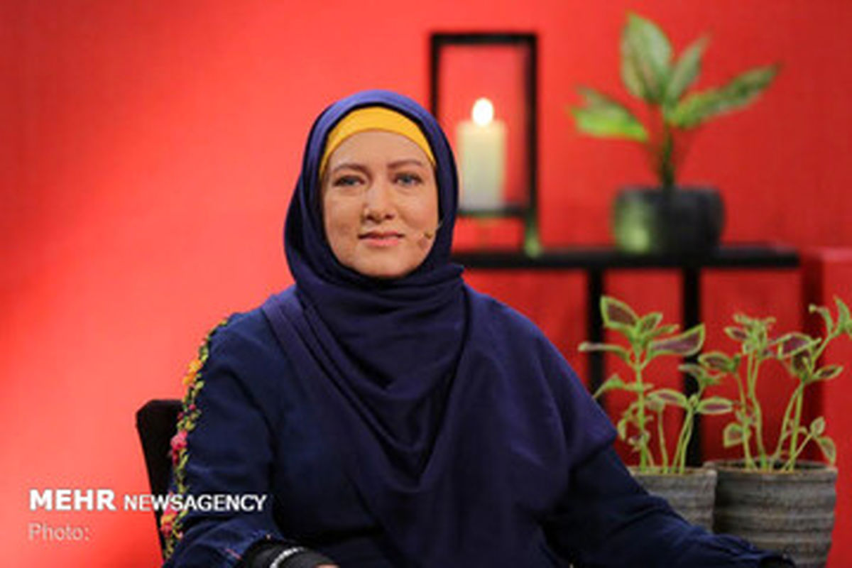 بیوگرافی کامل فریبا متخصص | از تئاتر تا سریال «از یاد رفته» + عکس و ناگفتهها