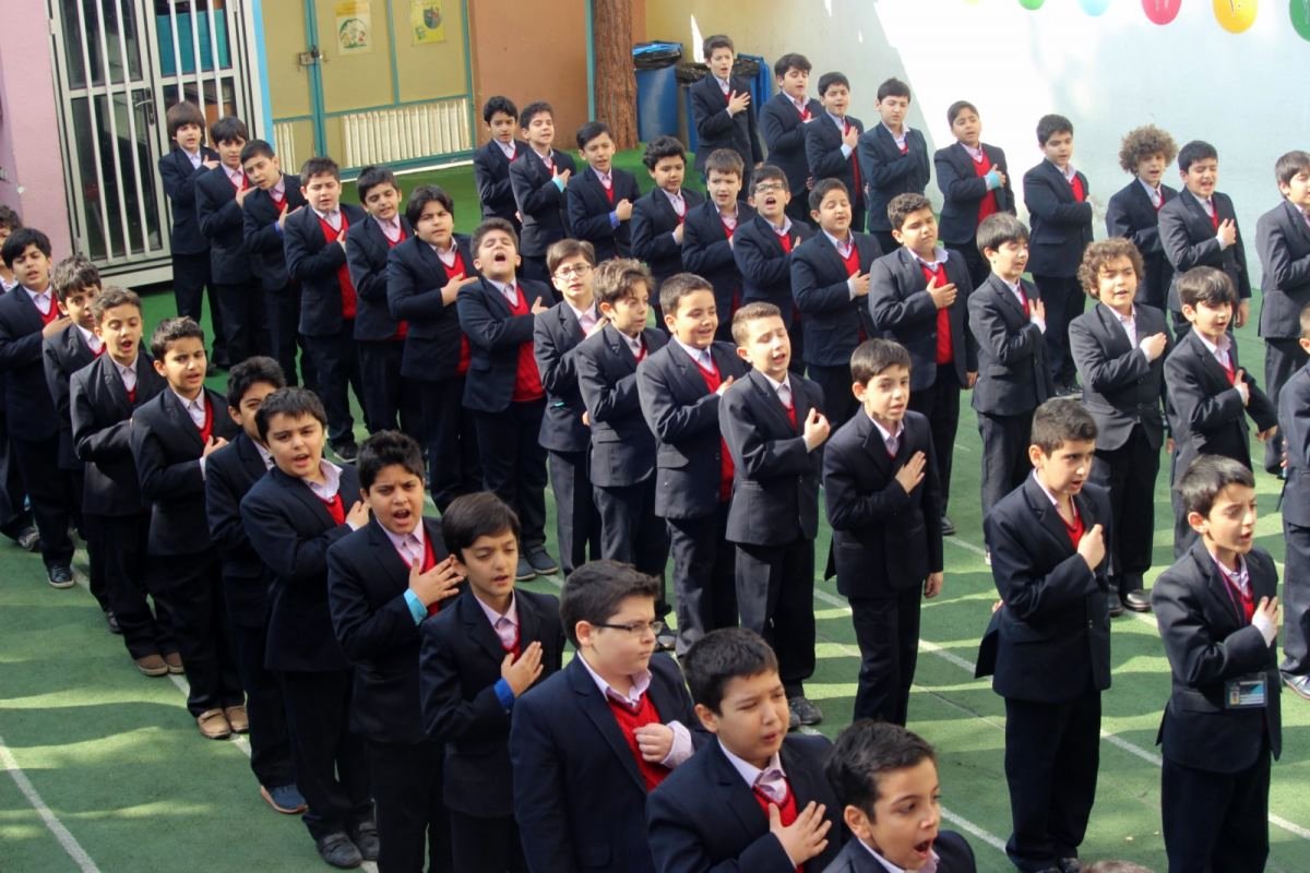 لیست مدارس پسرانه نطنز با آدرس و شماره تلفن