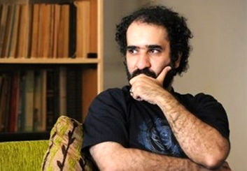 زندگینامه رضا امیرخانی؛ مهندس کلمات چگونه صدای منتقد نسل خود شد؟