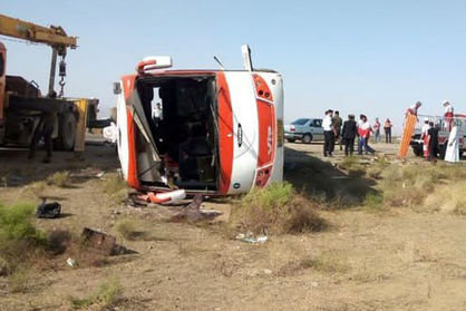 واژگونی اتوبوس ۲۱ مصدوم و ۲ فوتی برجا گذاشت